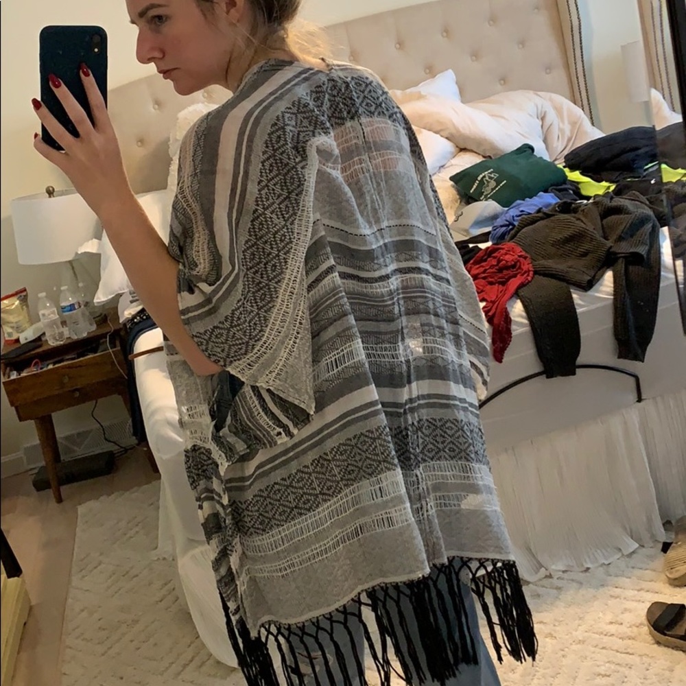 Cardigan - Picture 3 of 7